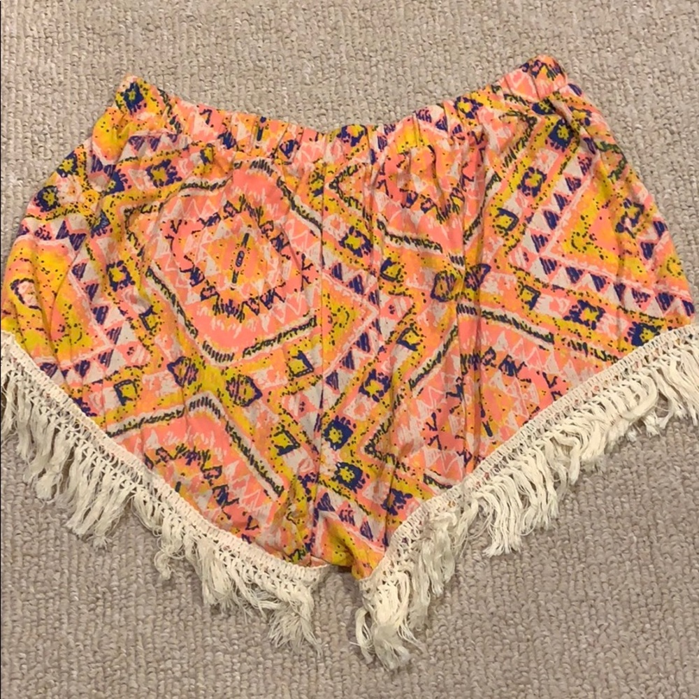 Patterned shorts!!! - Picture 3 of 4